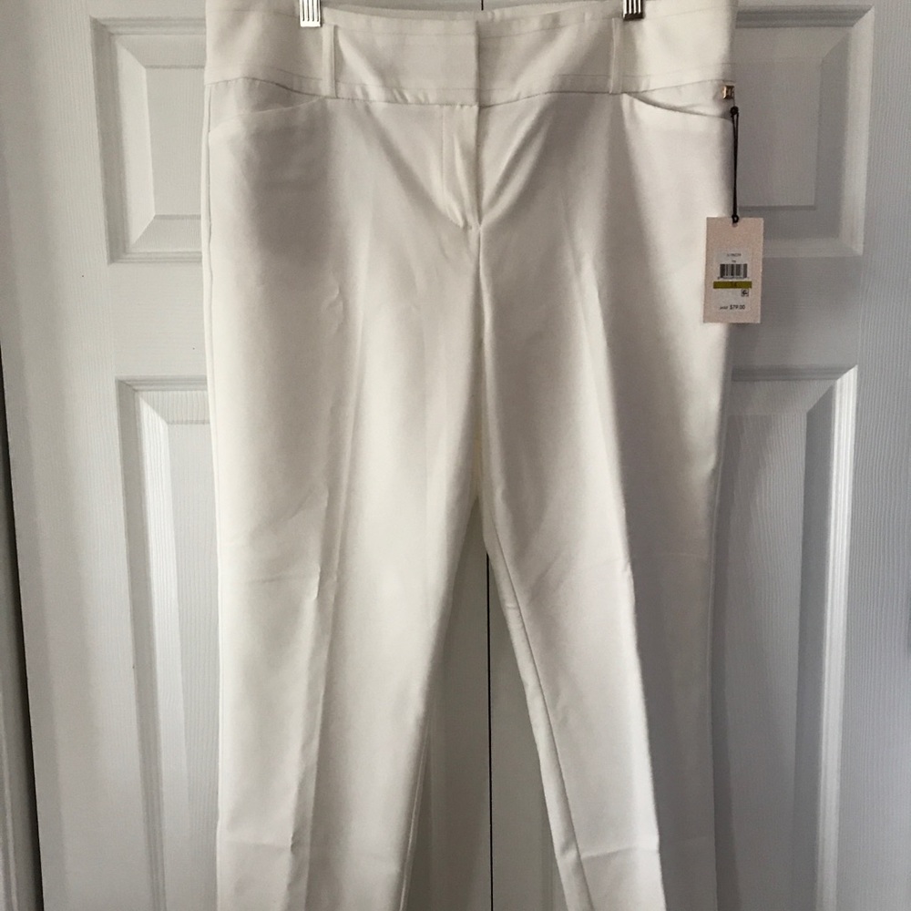 Ivanka - New With Tags - Ivory Ankle Pants